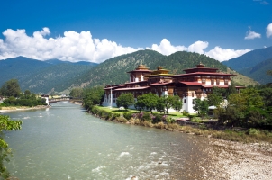 Bhutan - Six Senses Punakha - Dzong