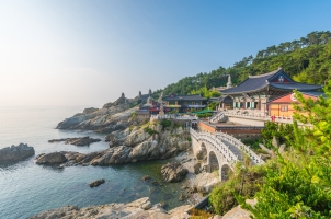Südkorea - Haedong Yonggungsa Temple in Busan