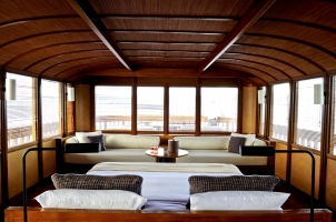Indonesia Amanikan - Master Cabin Interior