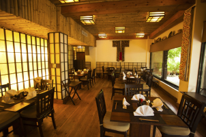 Dwarika's Hotel - makos restaurant